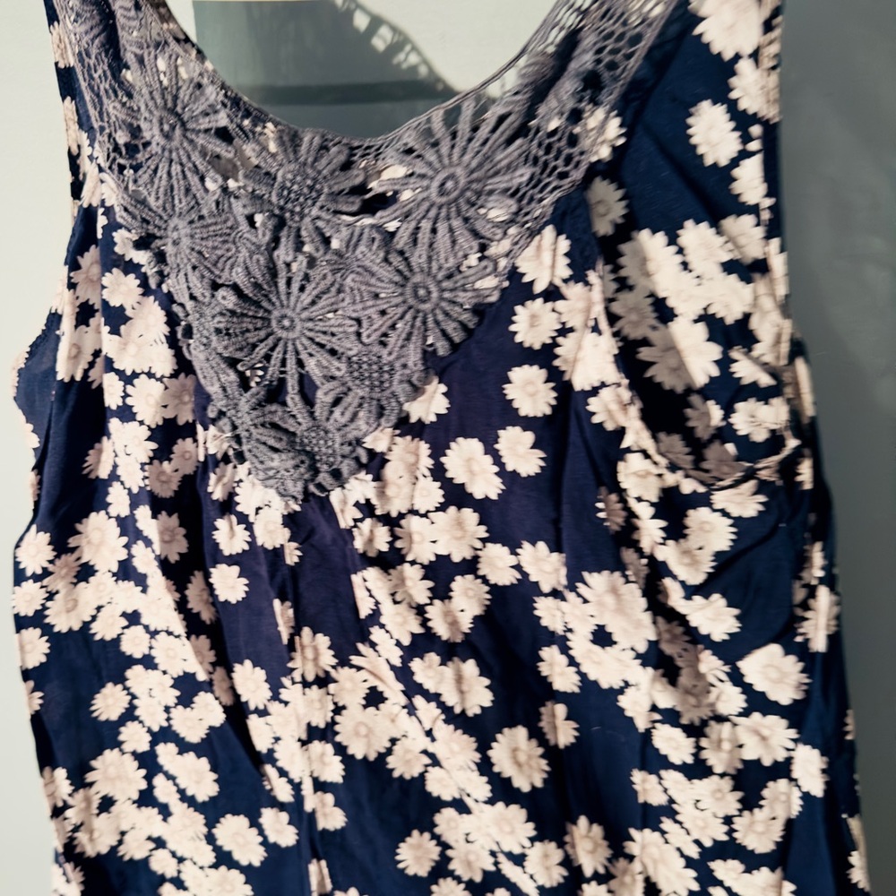 Mine Too 2XL Navy, Navy Tank Top With White Flowers